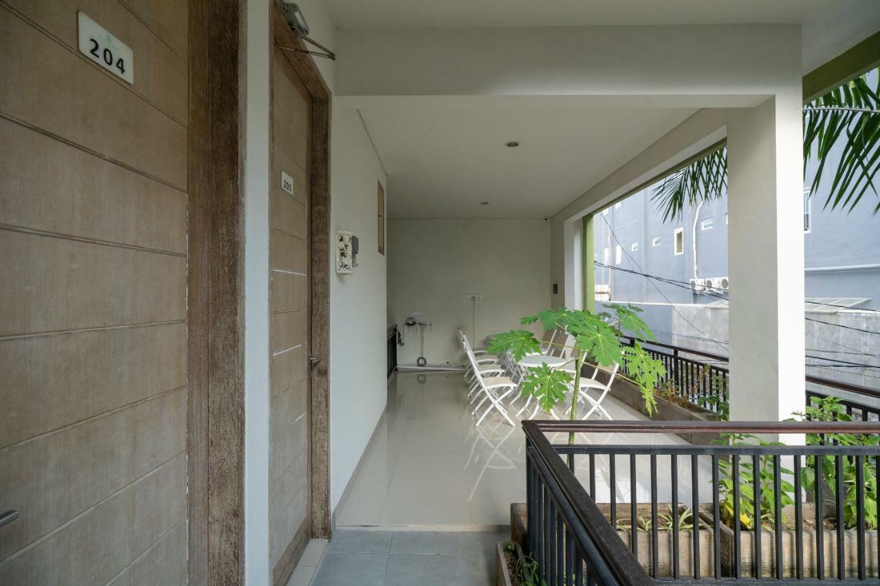 Oyo 697 Olivia Inn Denpasar Legian Exteriér fotografie