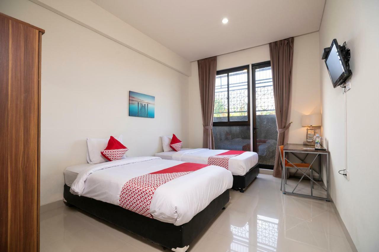 Oyo 697 Olivia Inn Denpasar Legian Exteriér fotografie