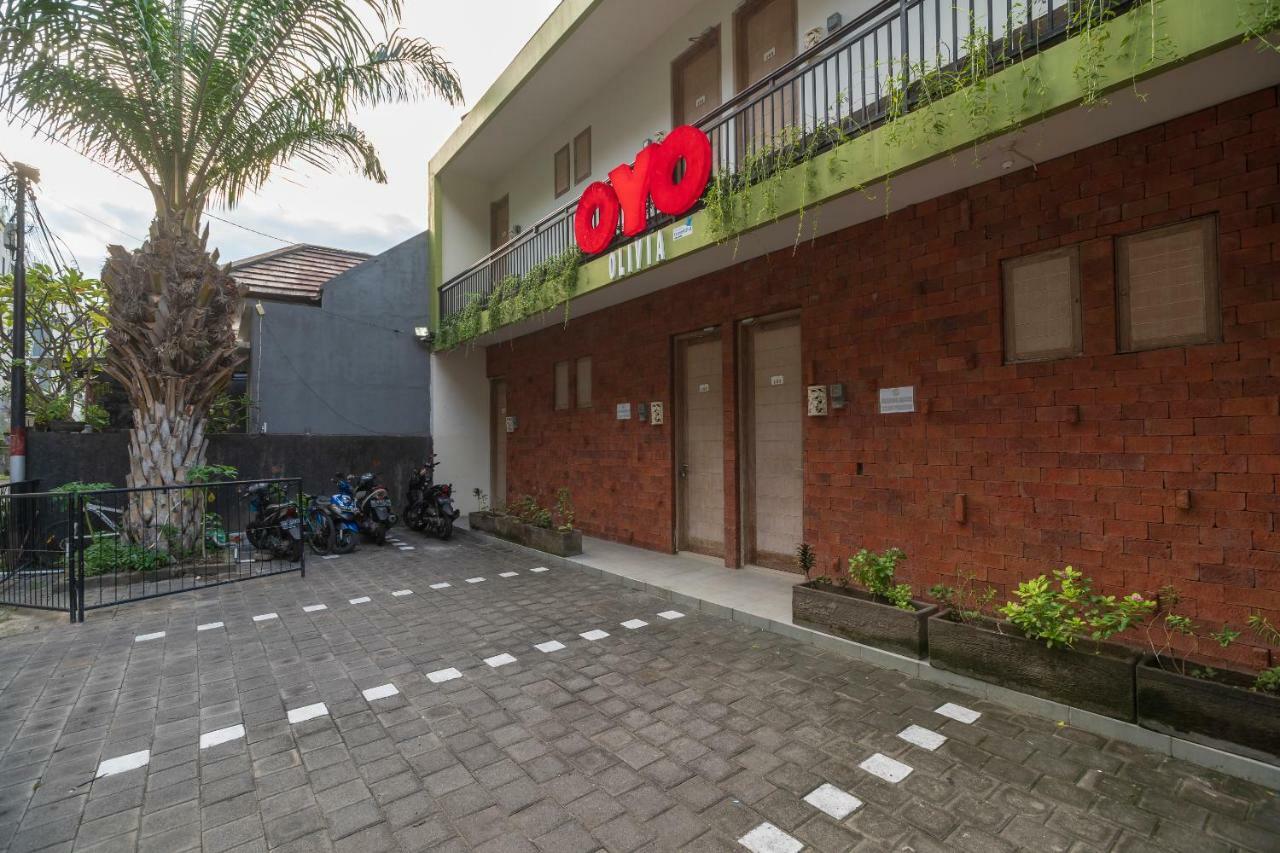 Oyo 697 Olivia Inn Denpasar Legian Exteriér fotografie