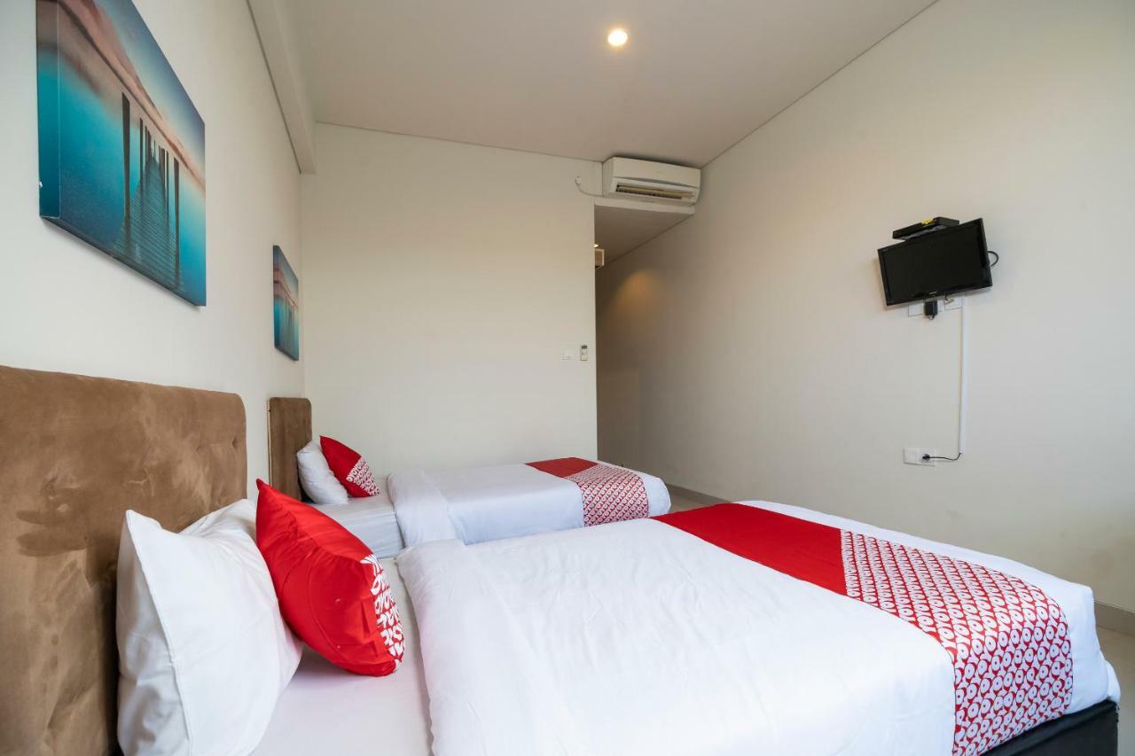 Oyo 697 Olivia Inn Denpasar Legian Exteriér fotografie