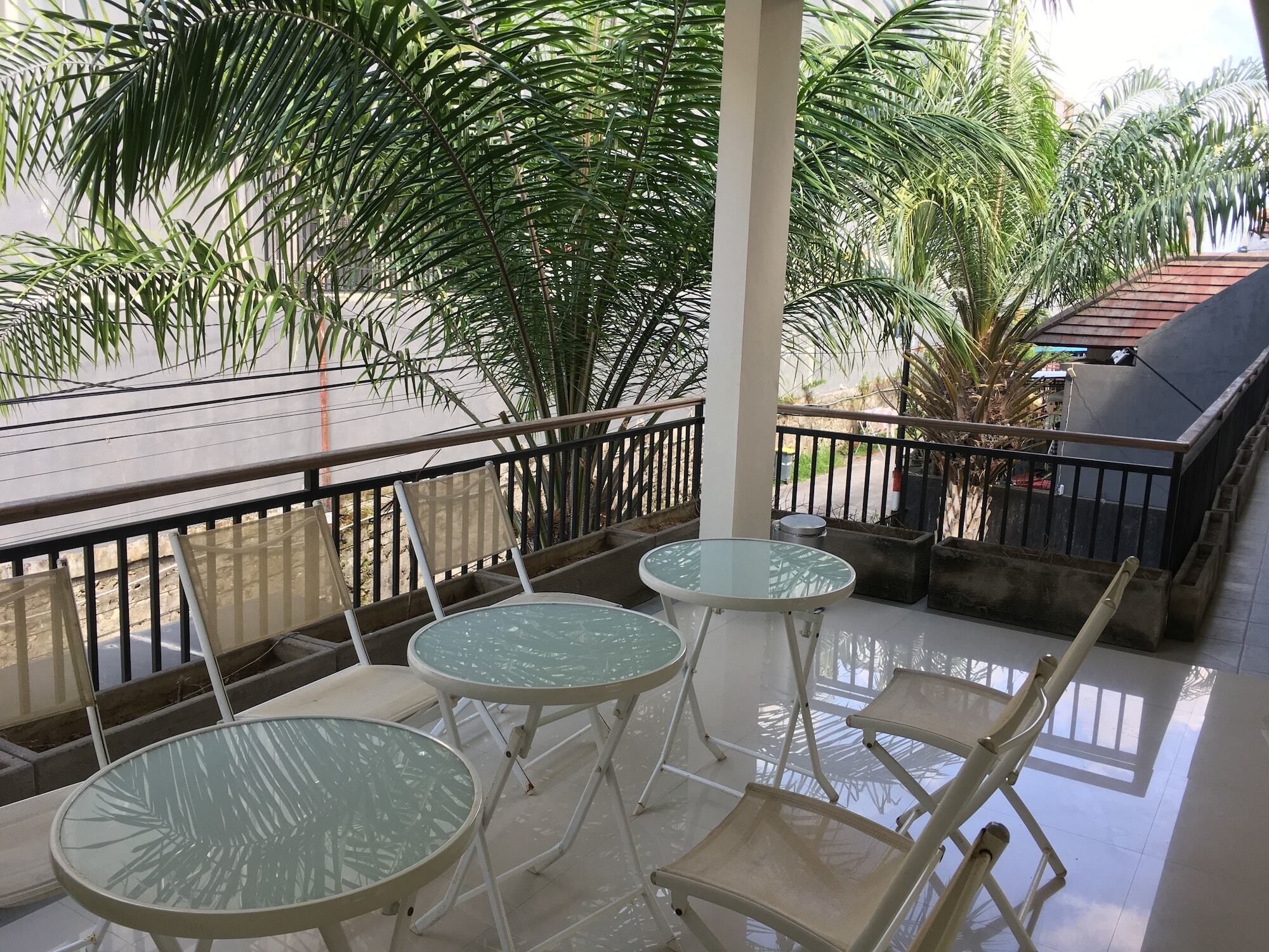 Oyo 697 Olivia Inn Denpasar Legian Exteriér fotografie