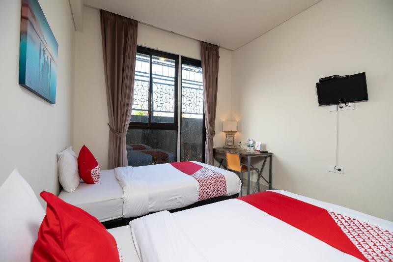 Oyo 697 Olivia Inn Denpasar Legian Exteriér fotografie